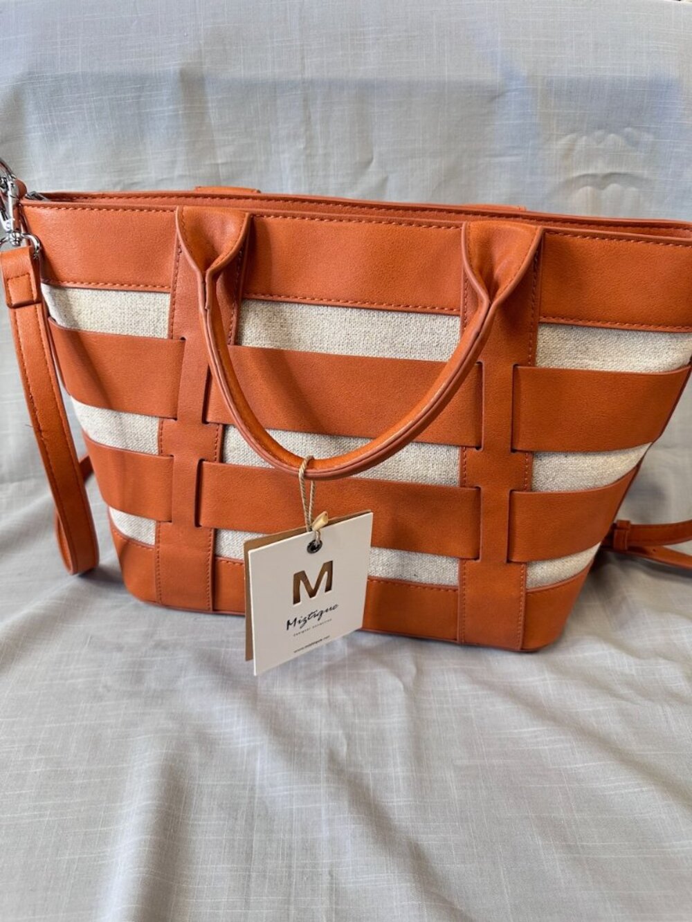 Miztique NWT Rust/ Tan Tote Bag